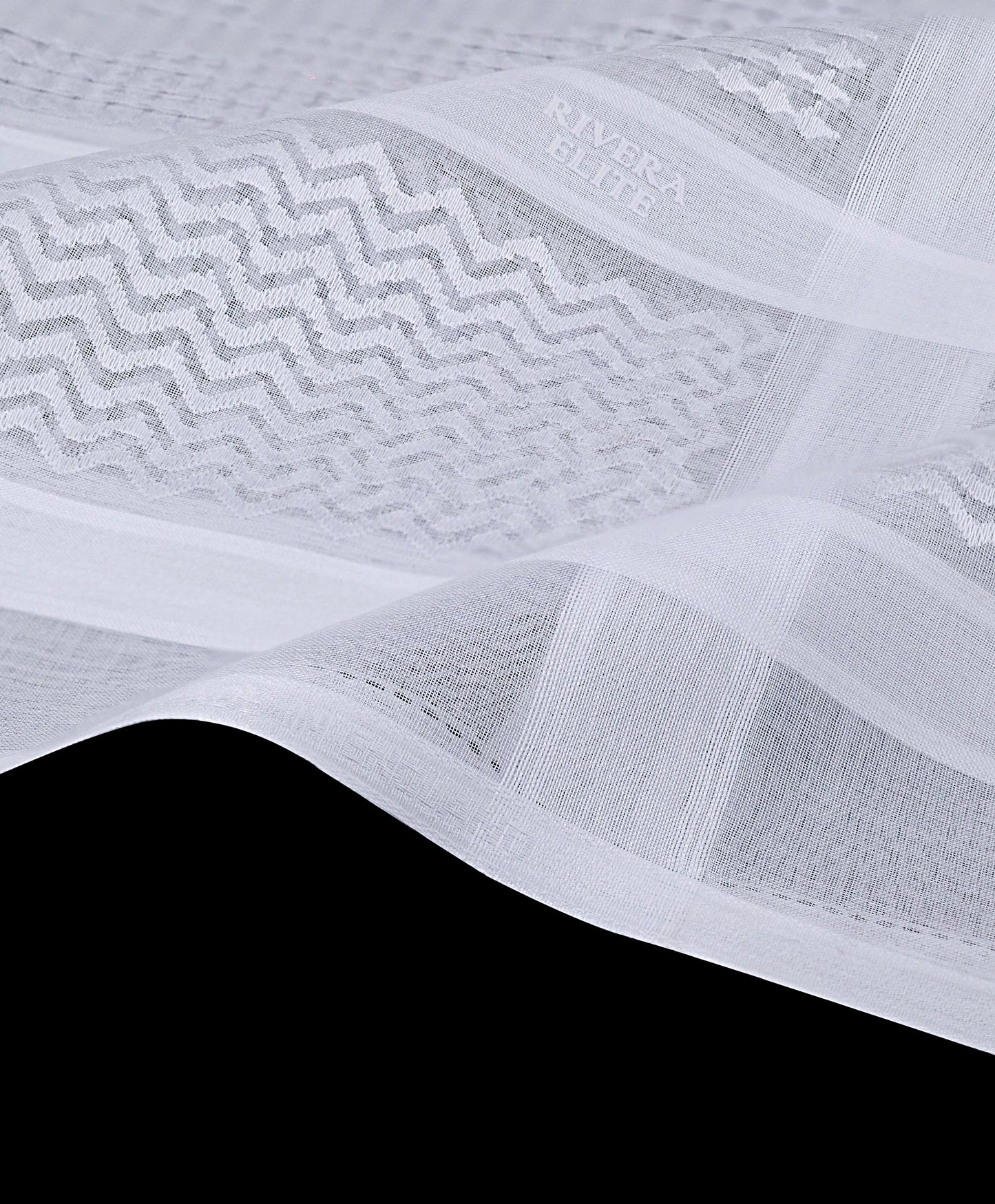 شماغ ريفيرا ايليت دايموند - 46