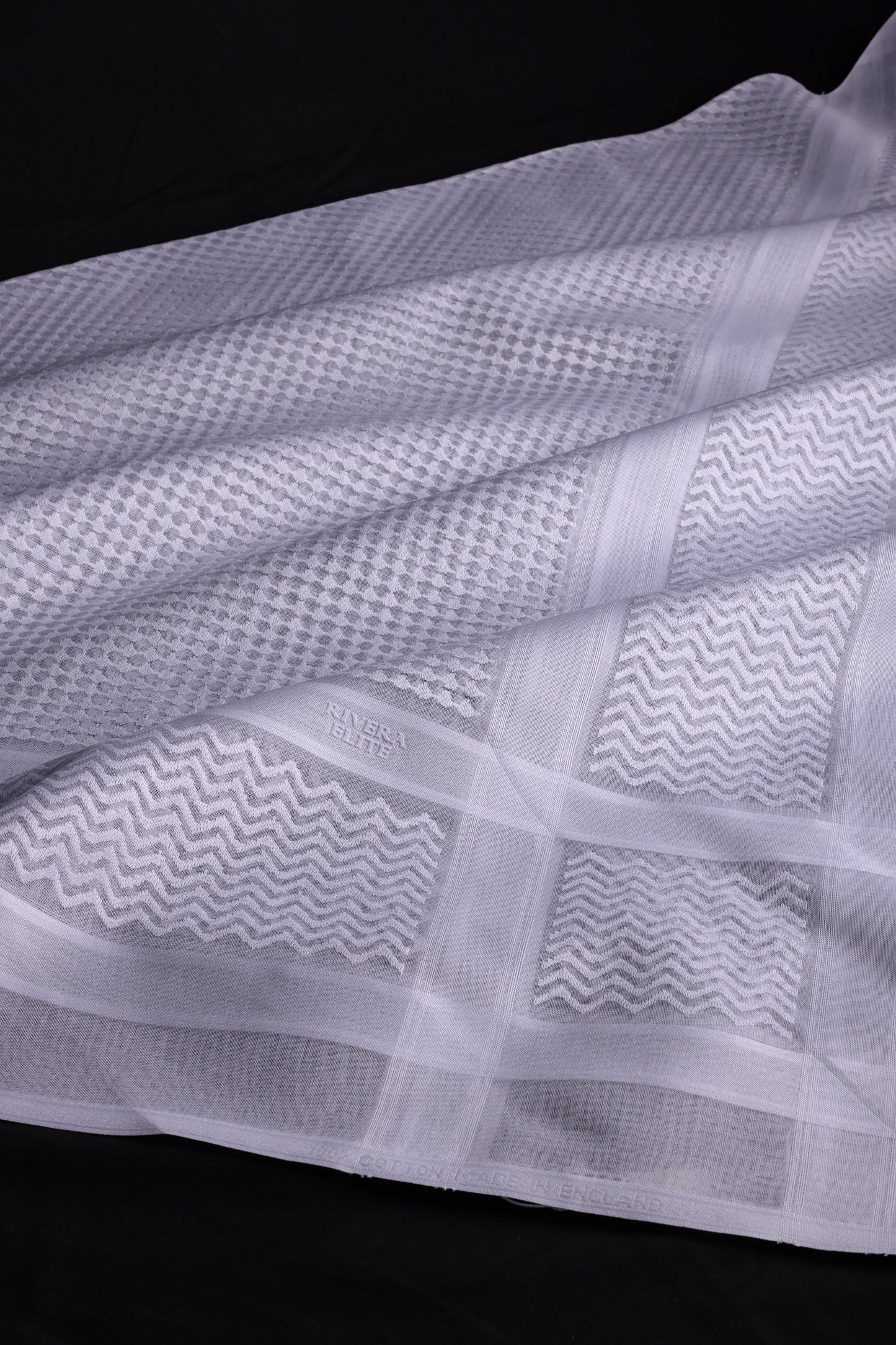 شماغ ريفيرا ايليت دايموند - 25